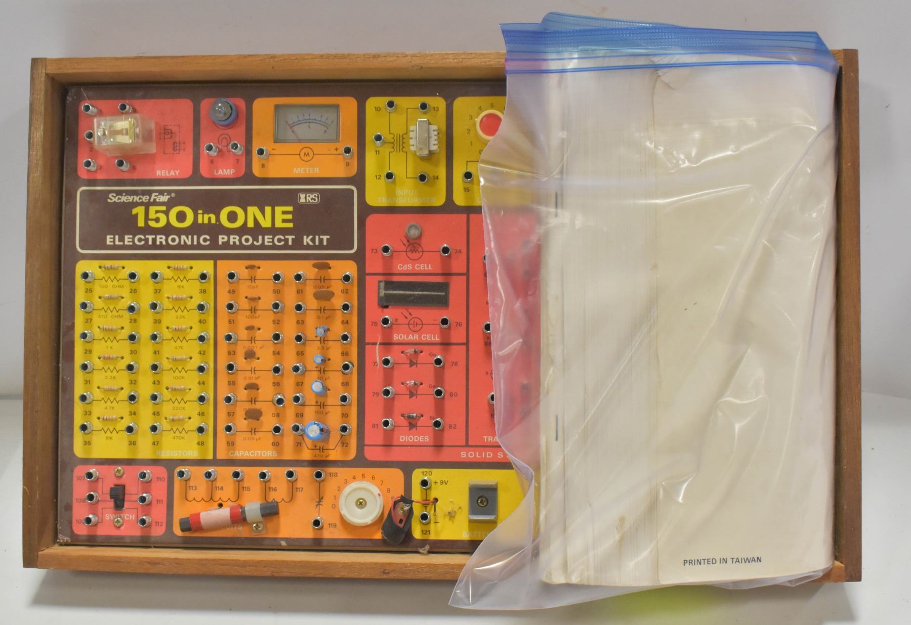 SCIENCE FAIR 150 IN ONE ELECTRONIC PROJECT KIT