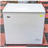 Image 1 : DANBY PREMIERE CHEST FREEZER
