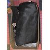 Image 1 : BOX WITH FULL TANNED NATURAL COWHIDE - BLACK