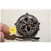 Image 1 : Antique fishing reel