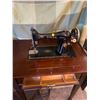 Image 2 : Singer sewing machine and table