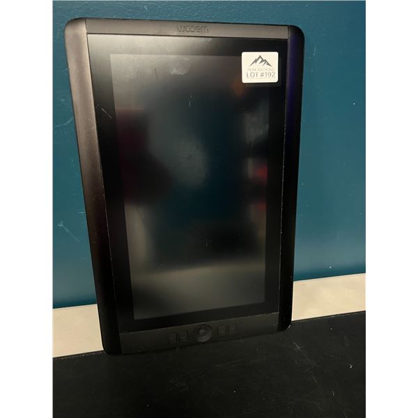 Lot of 1 Wacom Cintiq 13HD Graphic Pad Tablet for Drawing (*Used/As Is)