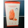 Image 1 : Lot of 1 Himalayan Salt Lamp