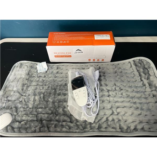 Lot of 1 Heating Pad
