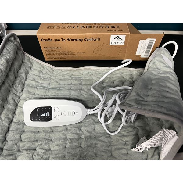 Lot of 1 Heating Pad