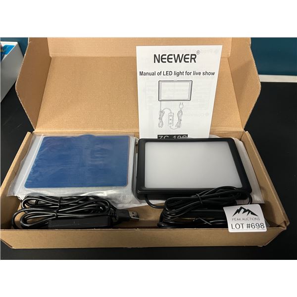 Lot of 1 Neewer 2pack Dimmable 5600K USB Colorful Video Lighting Kit w/ Tripod