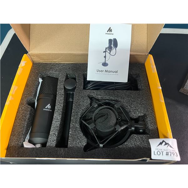 Lot of 1 Maono Desktop USB Microphone Set