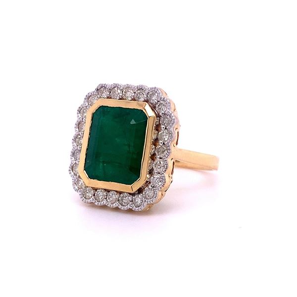 18K Emerald Ring 8.06 ct