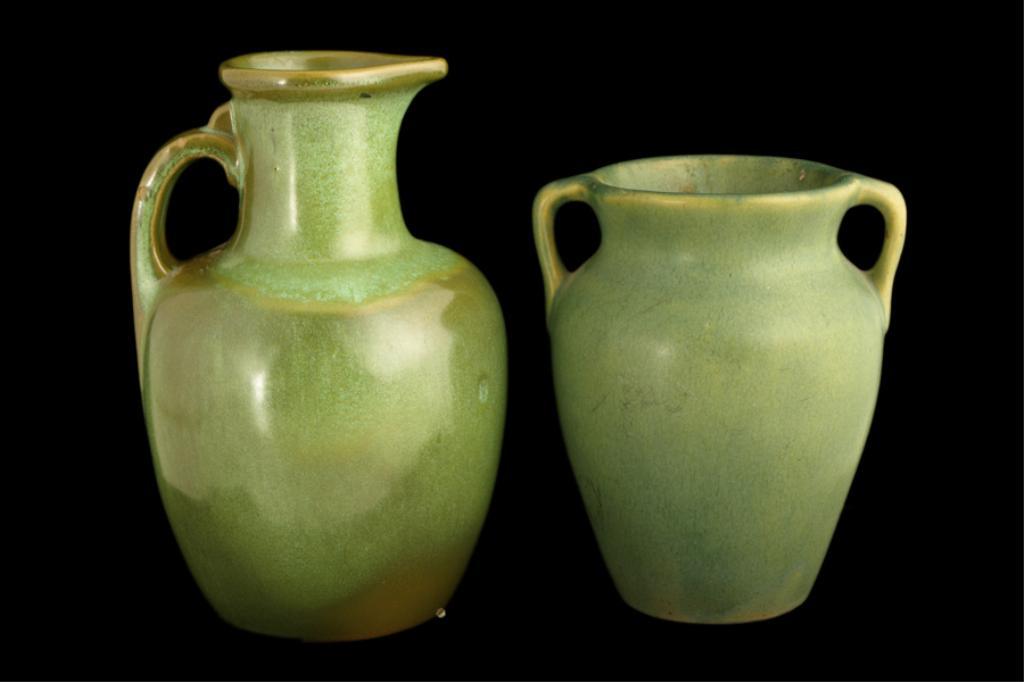 1940s Niloak Hywood line art pottery vase