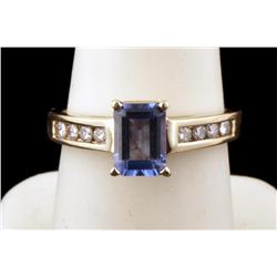 Very Hi-Quality 14 Yellow Gold Ladies Ring