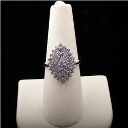 Beautiful 10K White Gold Ladies Cluster