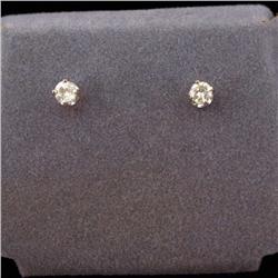 Ladies Round Diamond Stud Earrings