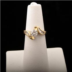 Beautiful Ladies 14K Yellow Gold Ring
