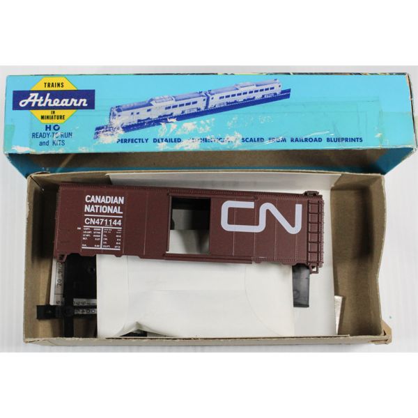 ATHEARN TRAIN CN EARLY MODERN 40' BOX CAR #471144