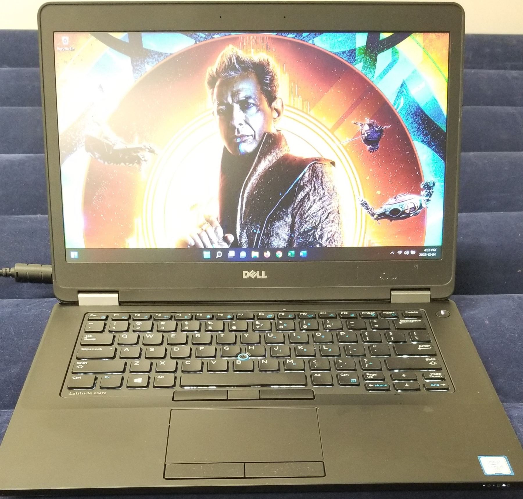 DELL LATITUDE BUSINESS CLASS i5 WIN 11 LAPTOP/MS OFFICE 2021