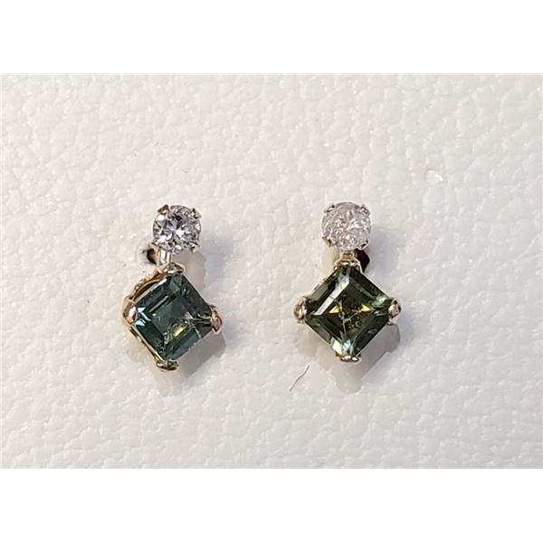 $500 10K  Tourmaline(0.44ct) Diamond(0.06ct) Earrs