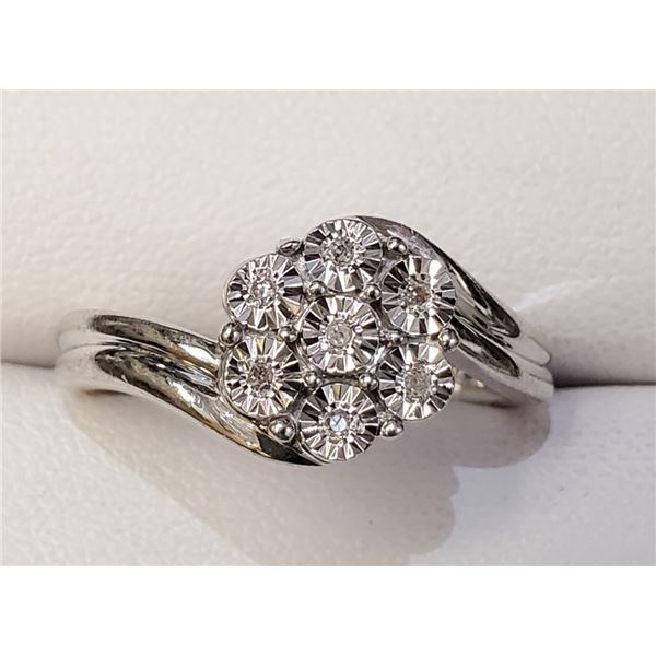 $200 Silver 7 Diamonds Ring