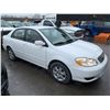 Image 2 : 2004 TOYOTA COROLLA LE, 4DR SEDAN, WHITE, VIN 2T1BR32E64C797939