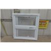 Image 2 : Safety 1st Baby Gate & Children's Rocking Horse