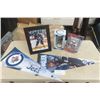 Image 1 : Winnipeg Jets Dustin Byfuglien Signed Photo, Bobblehead, Action Figure, Pennant