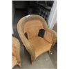 Image 2 : 4pc Wicker Sunroom Set ; Settee, 2 Chairs + Coffee Table