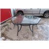 Image 2 : Patio Table with Umbrella 28" x 60" & 6 Chairs