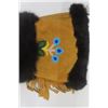 Image 2 : Vintage Cree Indigenous  Beaded Leather + Fur Mittens Sz Lg Excellent Condition