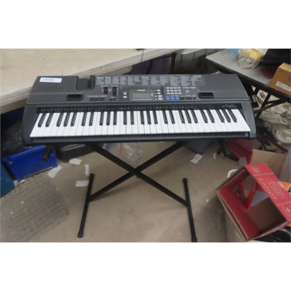 Casio Model CTK 720 Portable Keyboard with Stand - Tested - Works