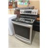 Image 2 : Stainless Steel 30" Stove Model NE59J7651