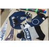 Image 2 : WPG Jets Scarf + Tuque,  Pennants, Small Indoor Hockey Sticks