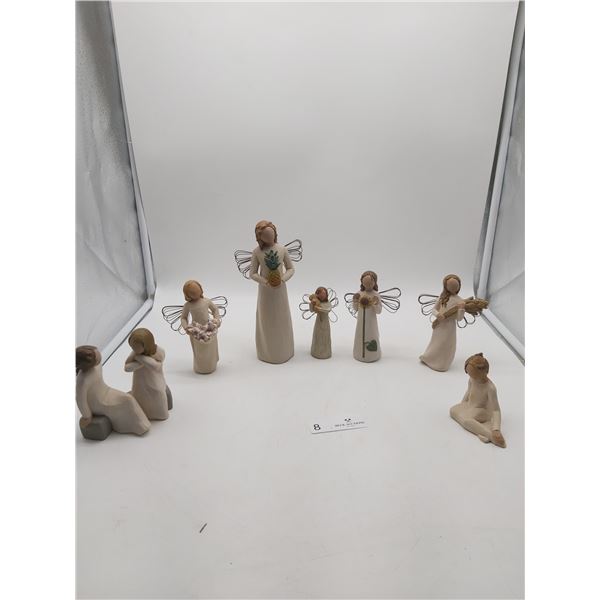 Charming Willow Tree Figurines
