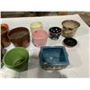 Image 3 : Assortment of Planters