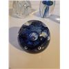 Image 4 : Hand Blown Glass Paperweights x6