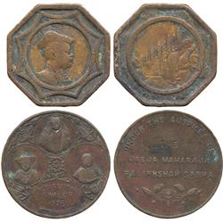 WORLD COINS. INDIA. Medals. Gwalior, Madho Rao, Octagonal Copper Medal, obv central portra