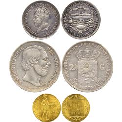 WORLD COINS. NETHERLANDS. Gold Ducat, 1928, 3.49g (F 352), with Crown-sized European coins