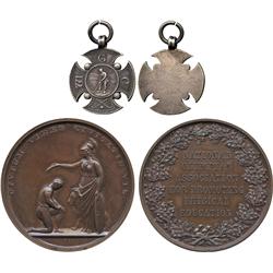 COMMEMORATIVE MEDALS BY THEME. Sport, Golf, WGC, small Silver Coss, central player, balls 