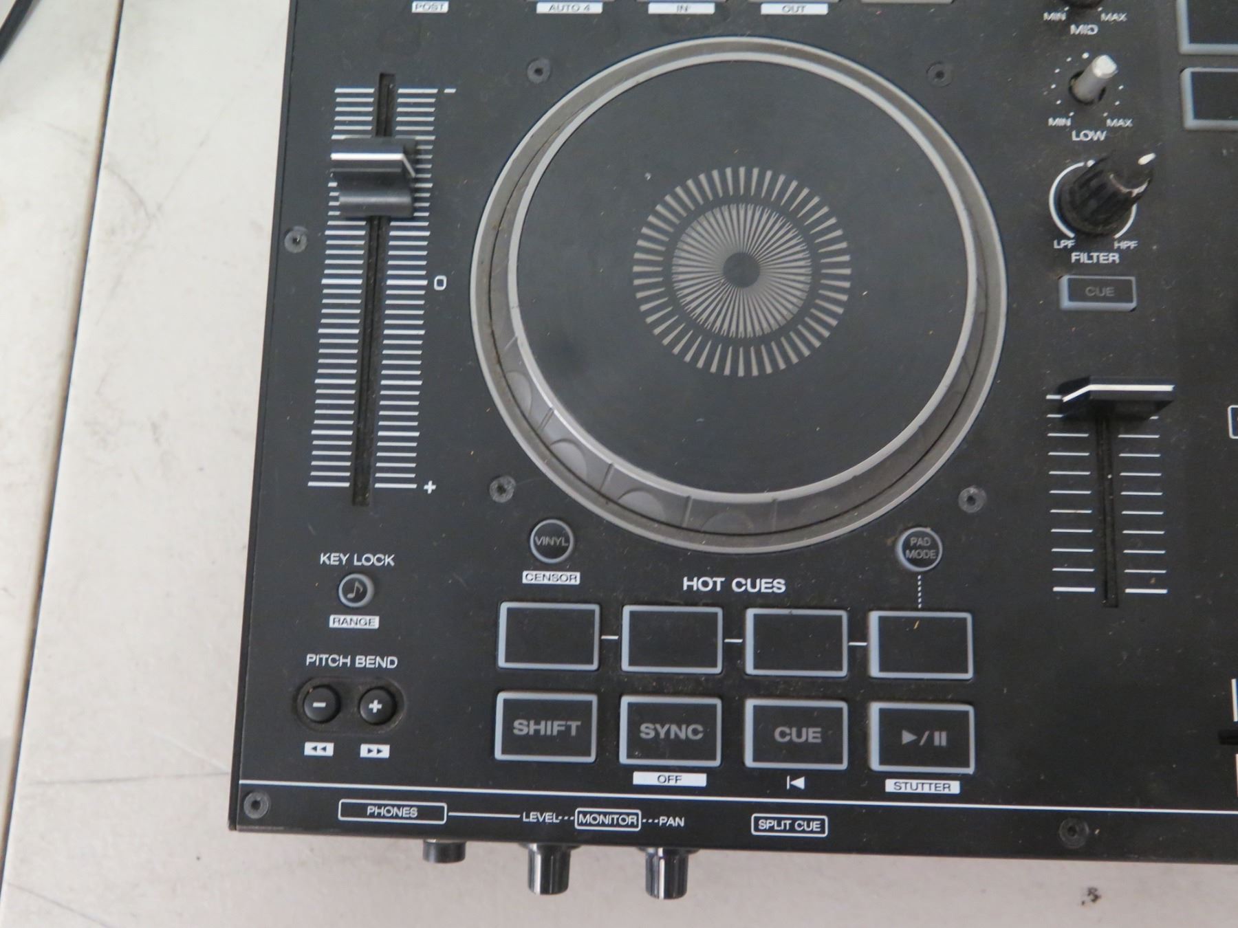 Denon DJ MC4000 Serato Premium 2Channel DJ Controller Oahu Auctions