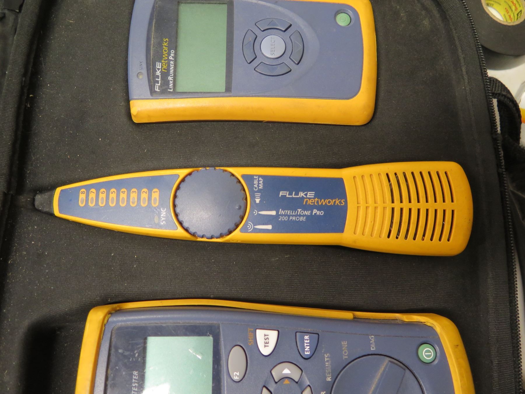 Fluke Networks Cable IQ Qualification Tester w/ IntelliTon Probe in
