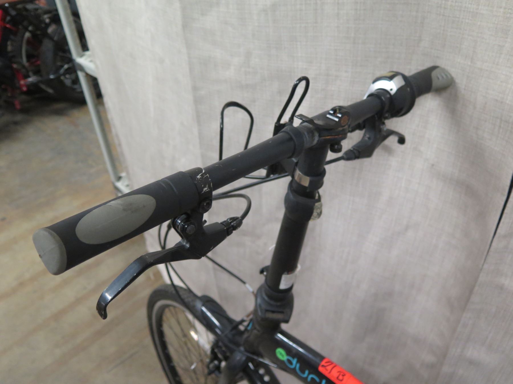 Durban Folding Street Bike w/ Rear Rack Oahu Auctions