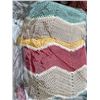 Image 1 : Throw blanket
