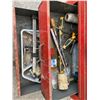 Image 2 : Toolbox and contents