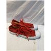 Image 1 : Converse Chuck Taylor size 10.5