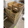 Image 2 : Wood crates