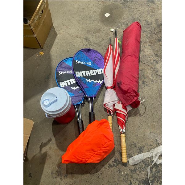 Tennis racquets, umbrellas ect