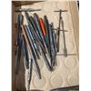 Image 1 : Assorted tools