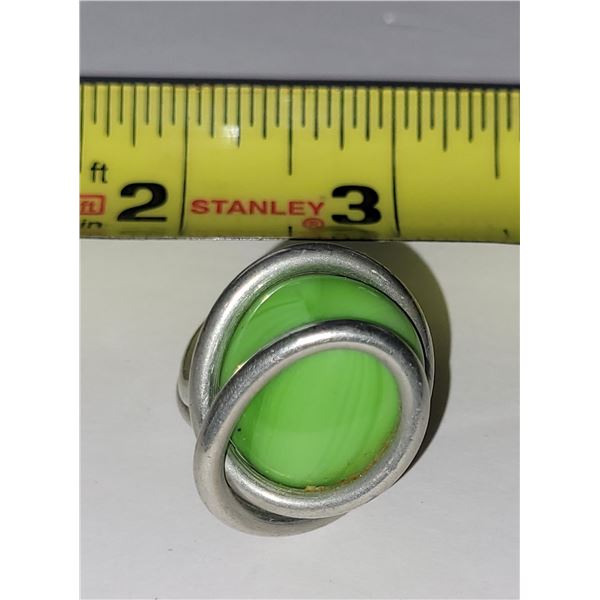 HANDCRAFTED IN ALBERTA LIME GREEN STONE EXPANDABLE RING