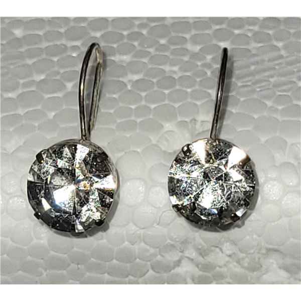 EXQUISITE UNKNOWN STONE EARRINGS