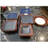 Image 1 : 2 Sets of Matching Dishware