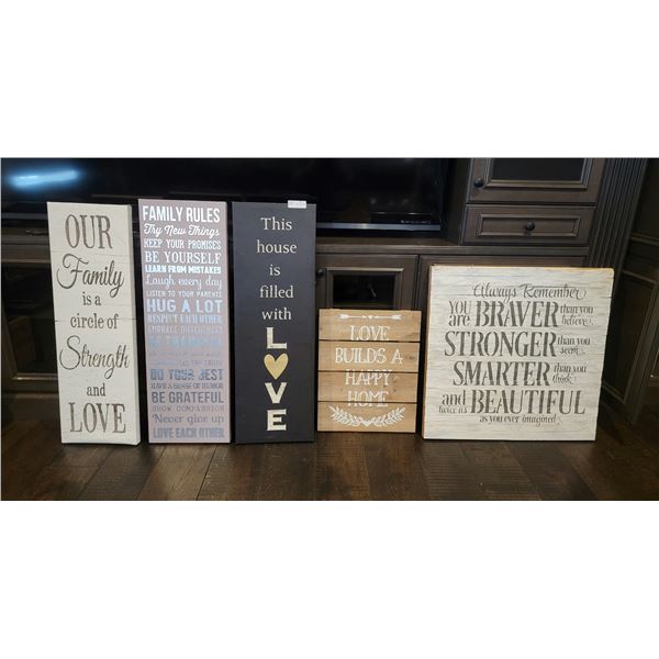 Motivational Family Themed Artwork/Decor