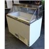 Image 2 : BAILIFF SEIZURE: FRIGIDAIRE 8-BUCKET COMMERCIAL